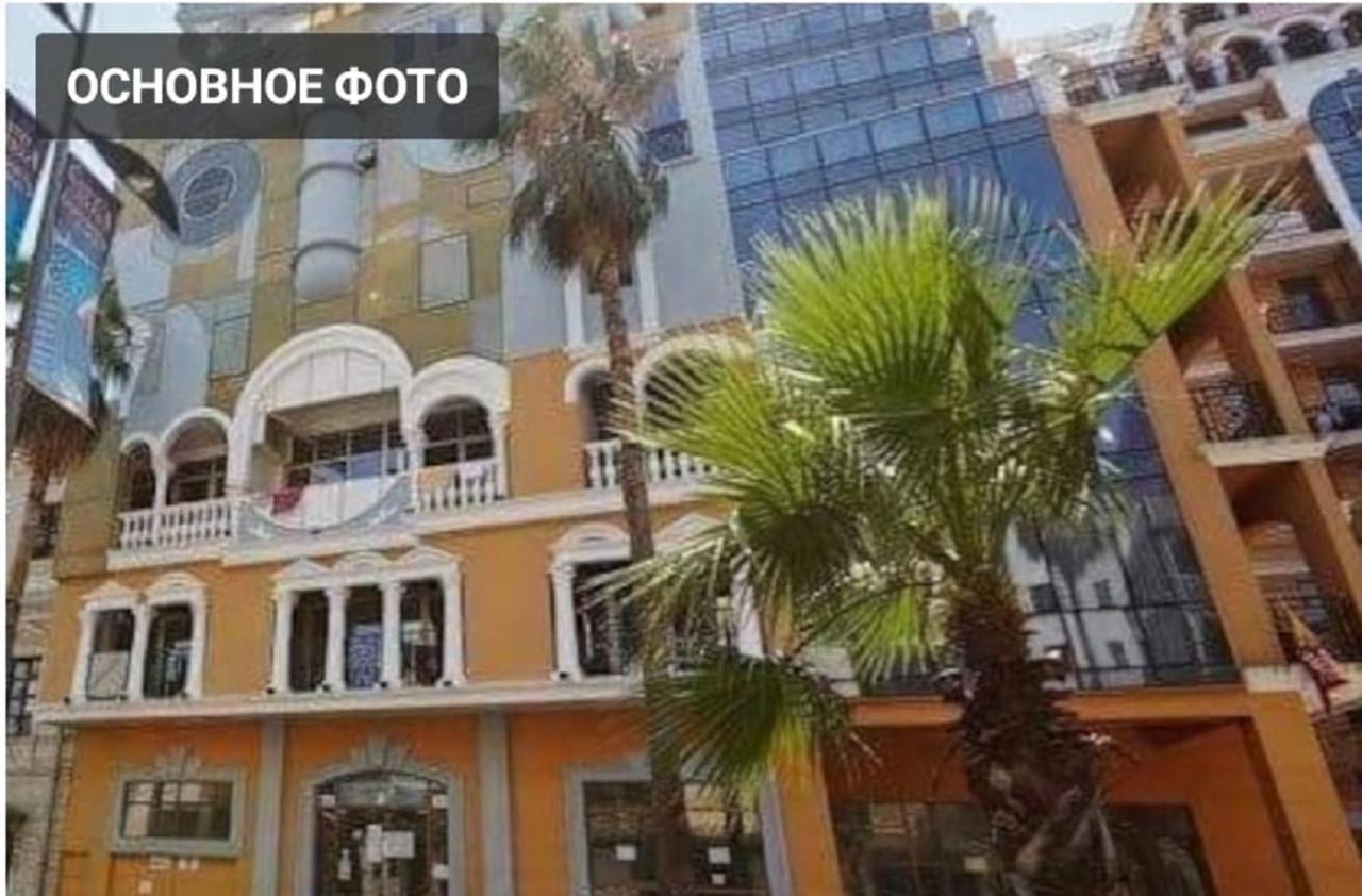 Apartament On Rustaveli Batumi Exterior foto